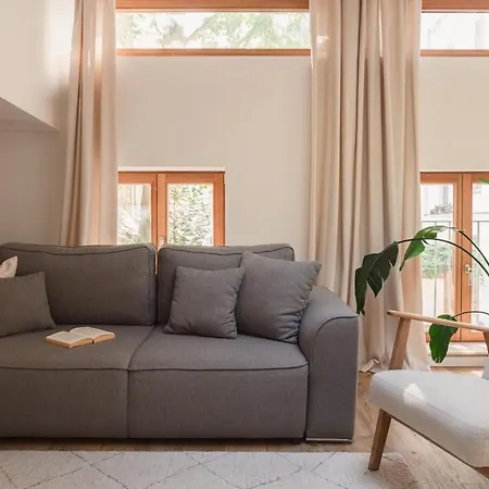 105m2 Duplex Im Herzen Berlins, Neukoelln Apartman *