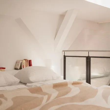 Apartment 105m2 Duplex Im Herzen Berlins, Neukoelln